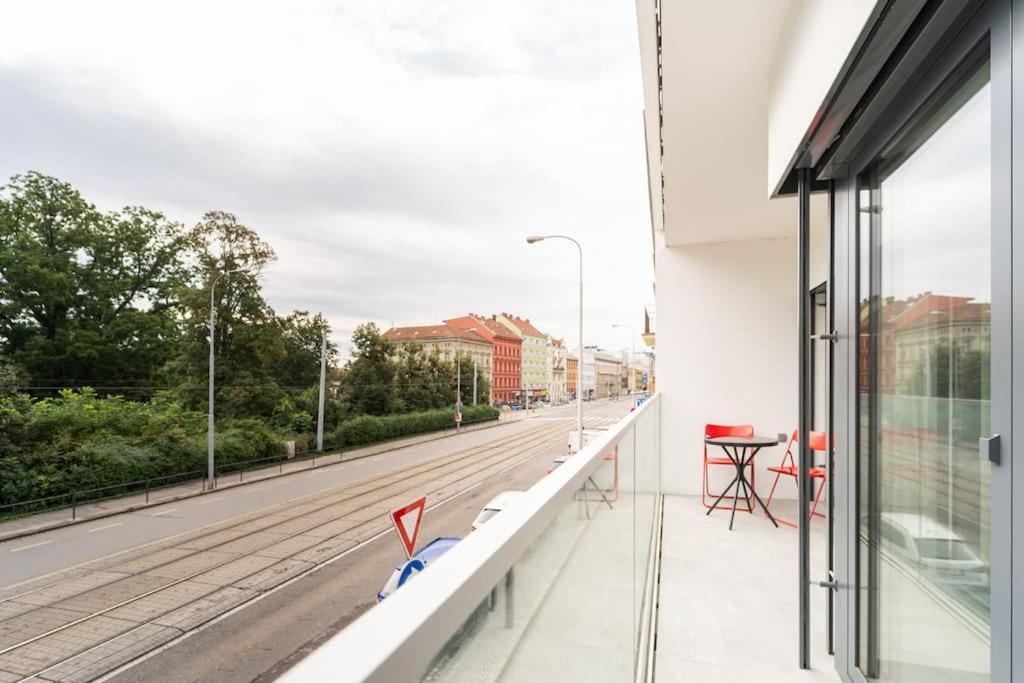 City Park Apartment - Брно Экстерьер фото